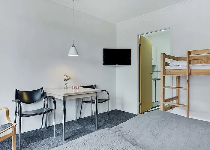 Отель Hotel Varde 3*