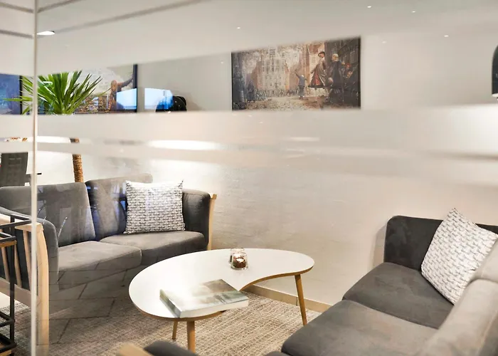 Hotel Varde Варде