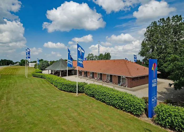 Hotel Varde Отель Варде